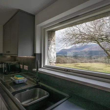 The Barn Villa Fort William Exterior photo
